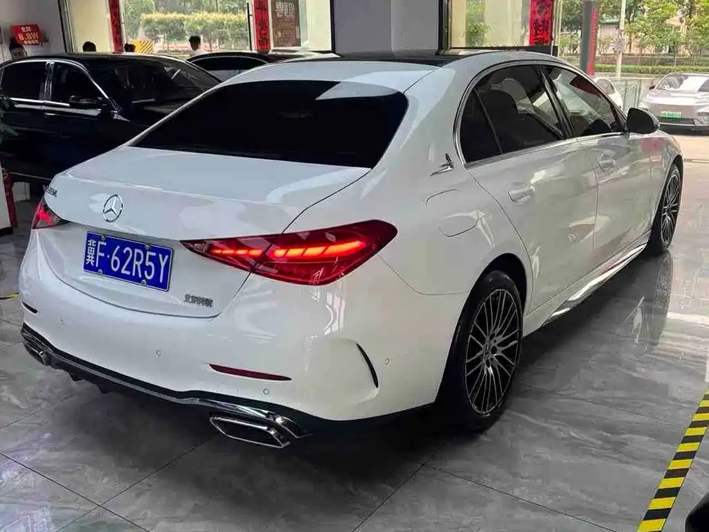 Mercedes-Benz C-Class 2022 — фото 10