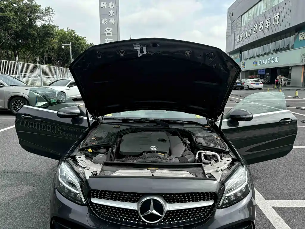 Mercedes-Benz C-Class 2021