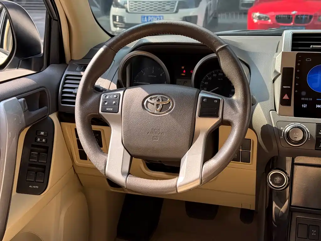 Toyota Prado 2018 — фото 15