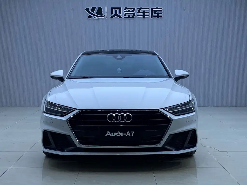 Audi A7 2022 — фото 2