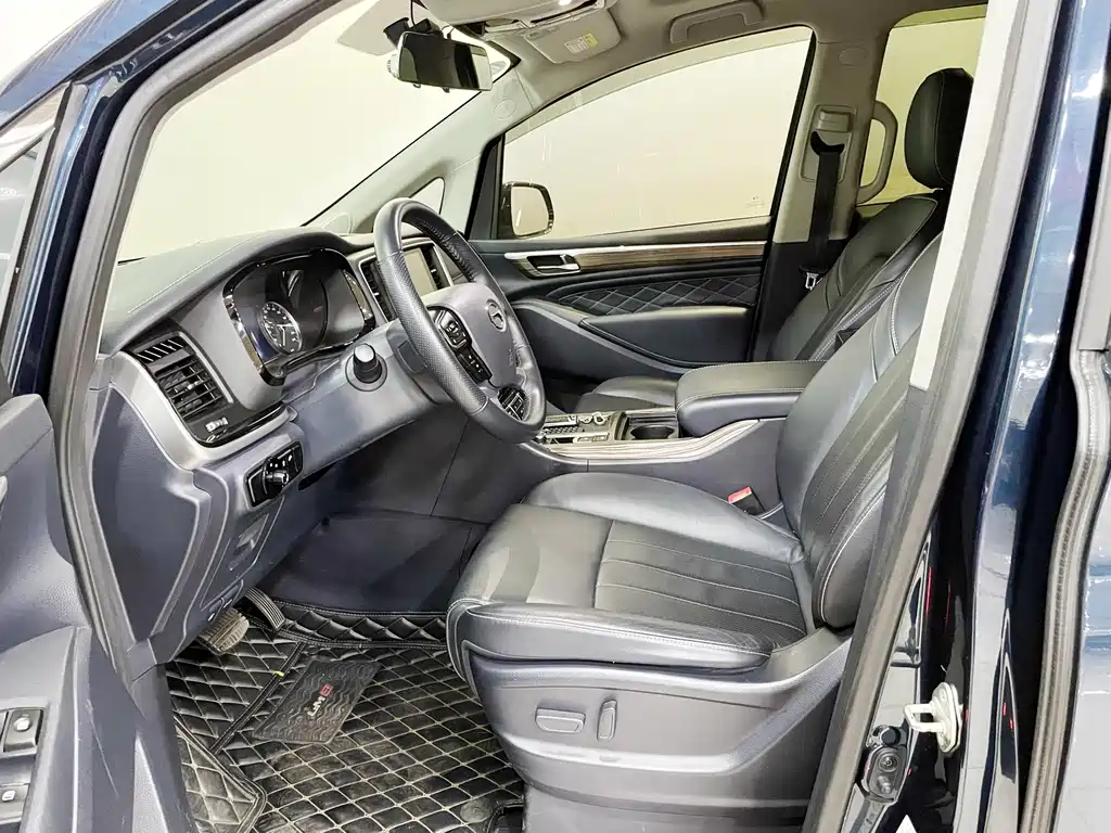 GAC Motor Trumpchi M8 2019 — фото 14