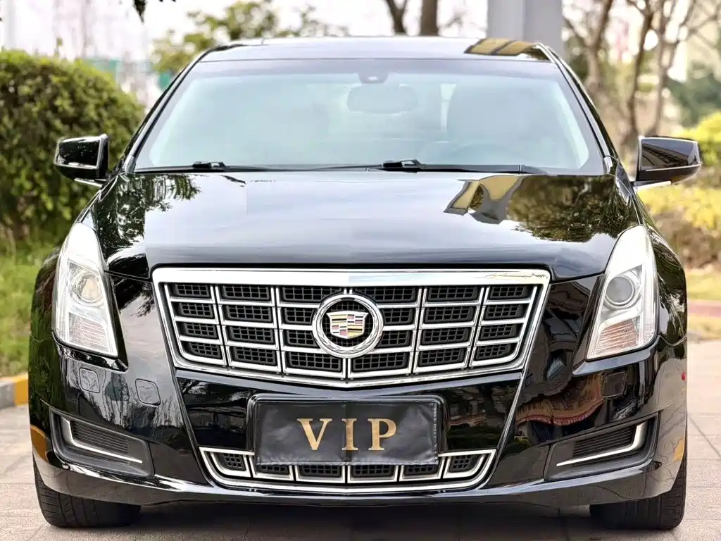 Cadillac XTS 2013 — фото 2