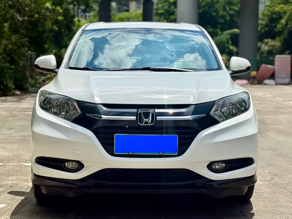 Honda Vezel 2016