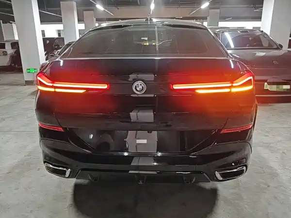 BMW X6 2022