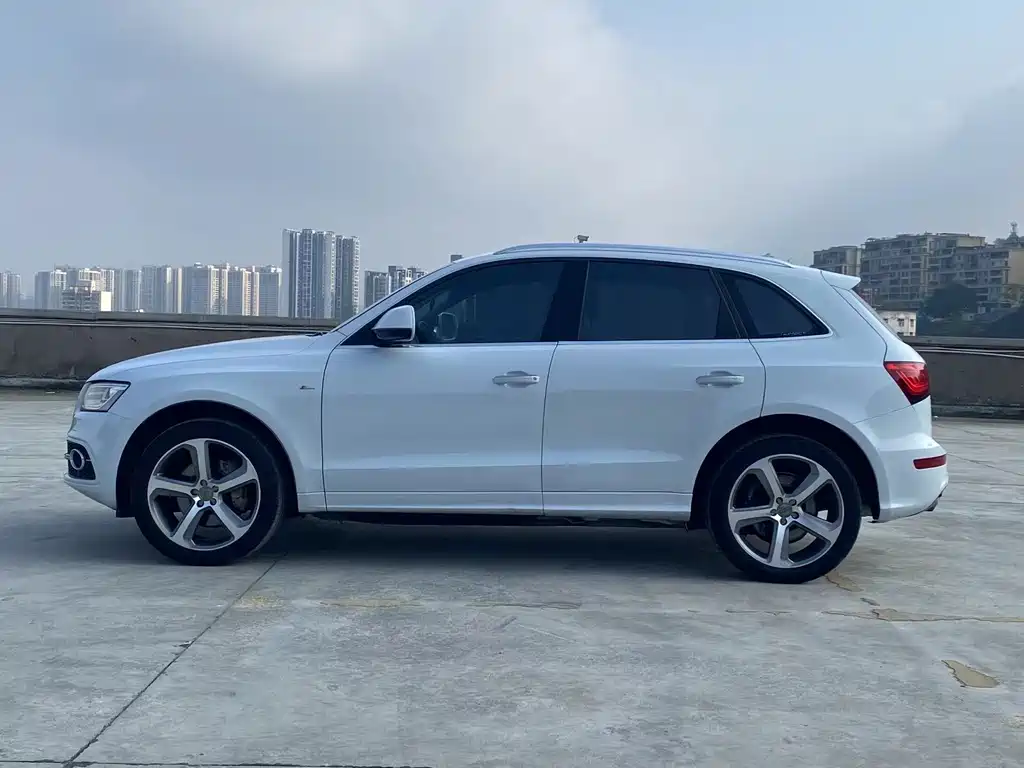 Audi Q5 2017 — фото 3