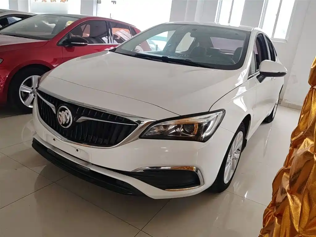 Buick Verano 2018 — фото 2