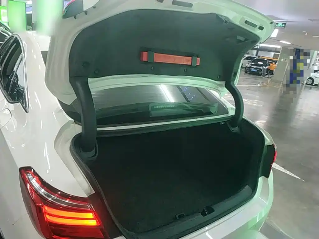 Honda Inspire 2019 — фото 19