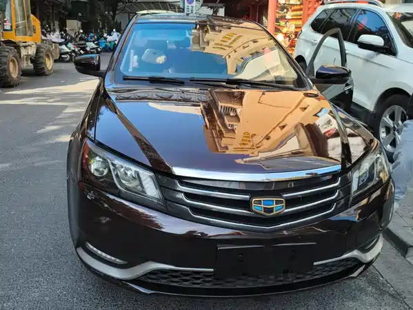 Geely Emgrand 2015