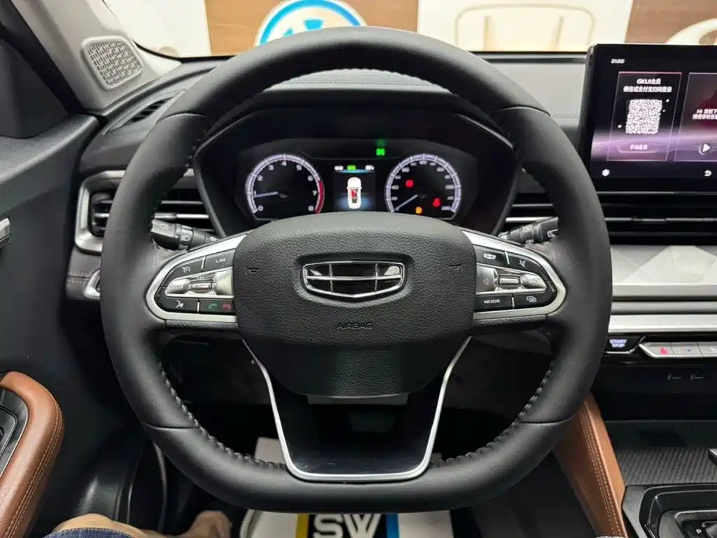 Geely Vision X6 2022 — фото 11