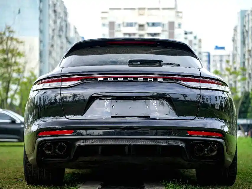 Porsche Panamera 2021 — фото 18