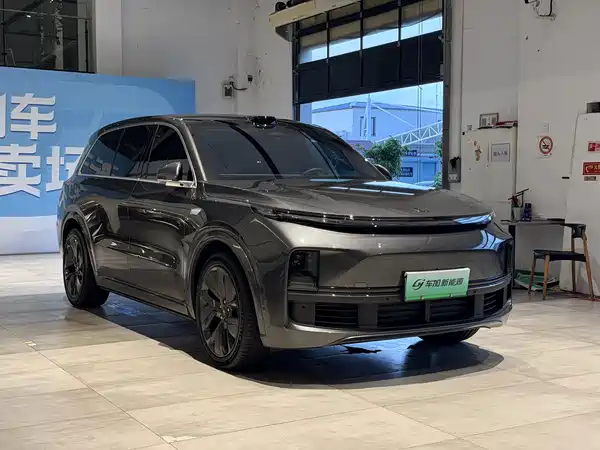 Li Auto L9 2025