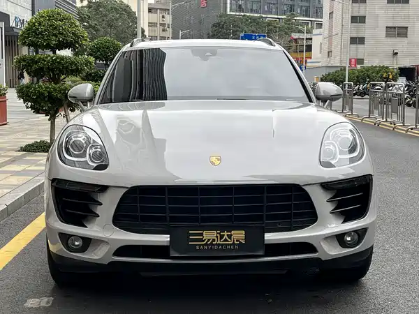 Porsche Macan 2017