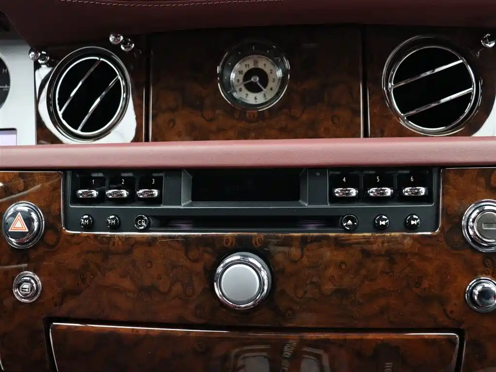 Rolls-Royce Phantom 2013 — фото 14