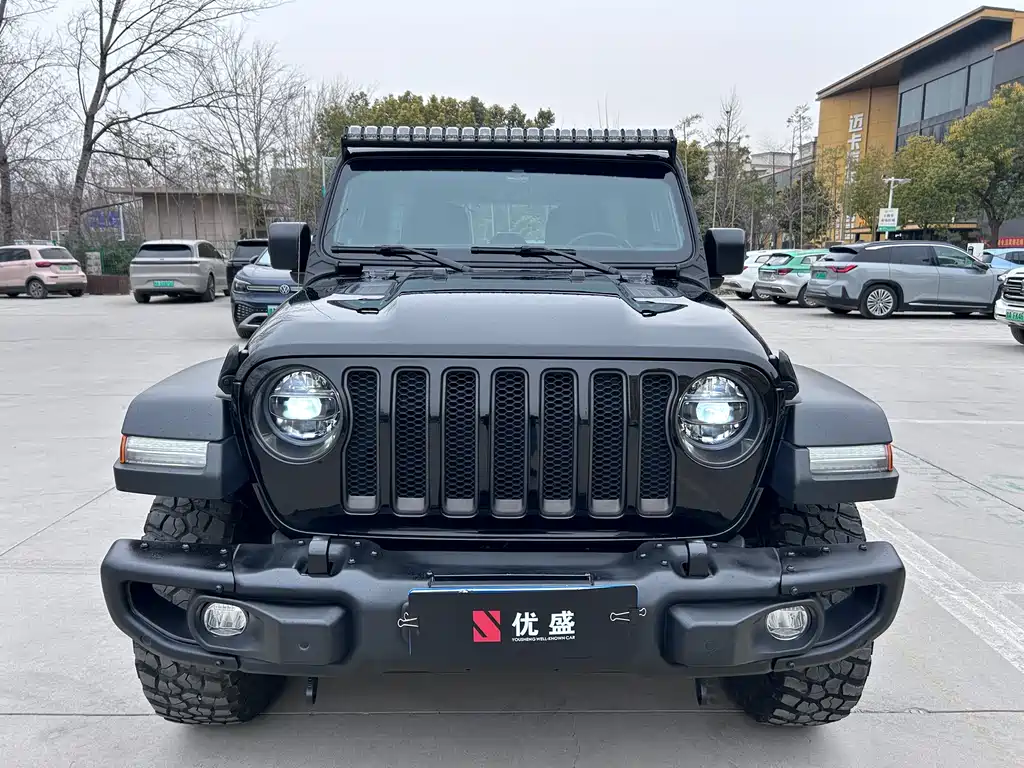 Jeep Wrangler 2022 — фото 2