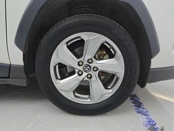 Toyota RAV4 2020