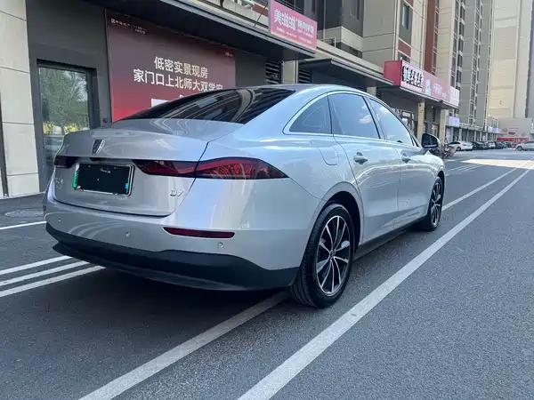 Roewe D7 2025