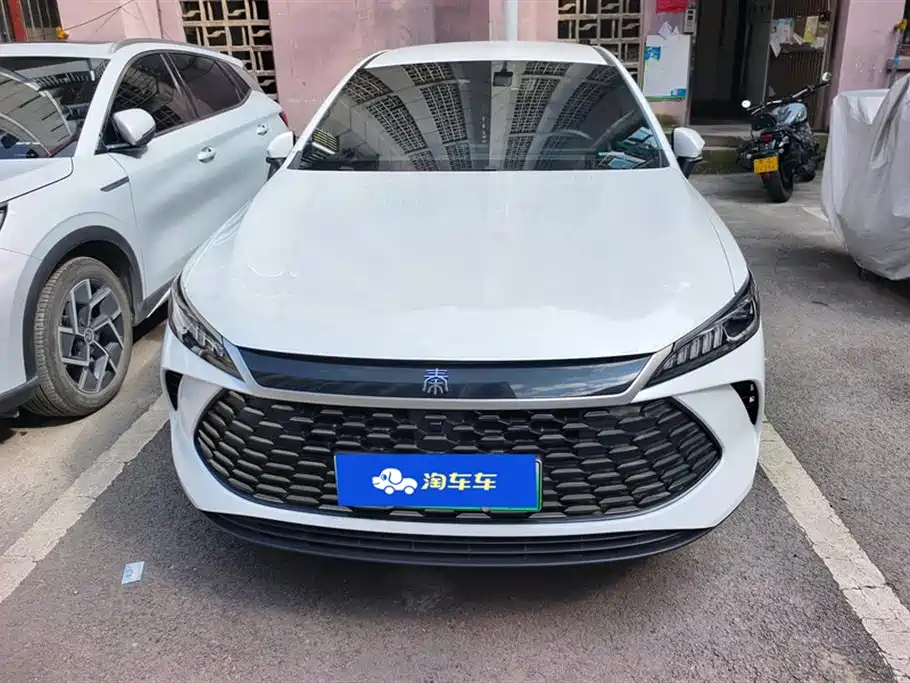 BYD Qin PLUS 2026 — фото 2