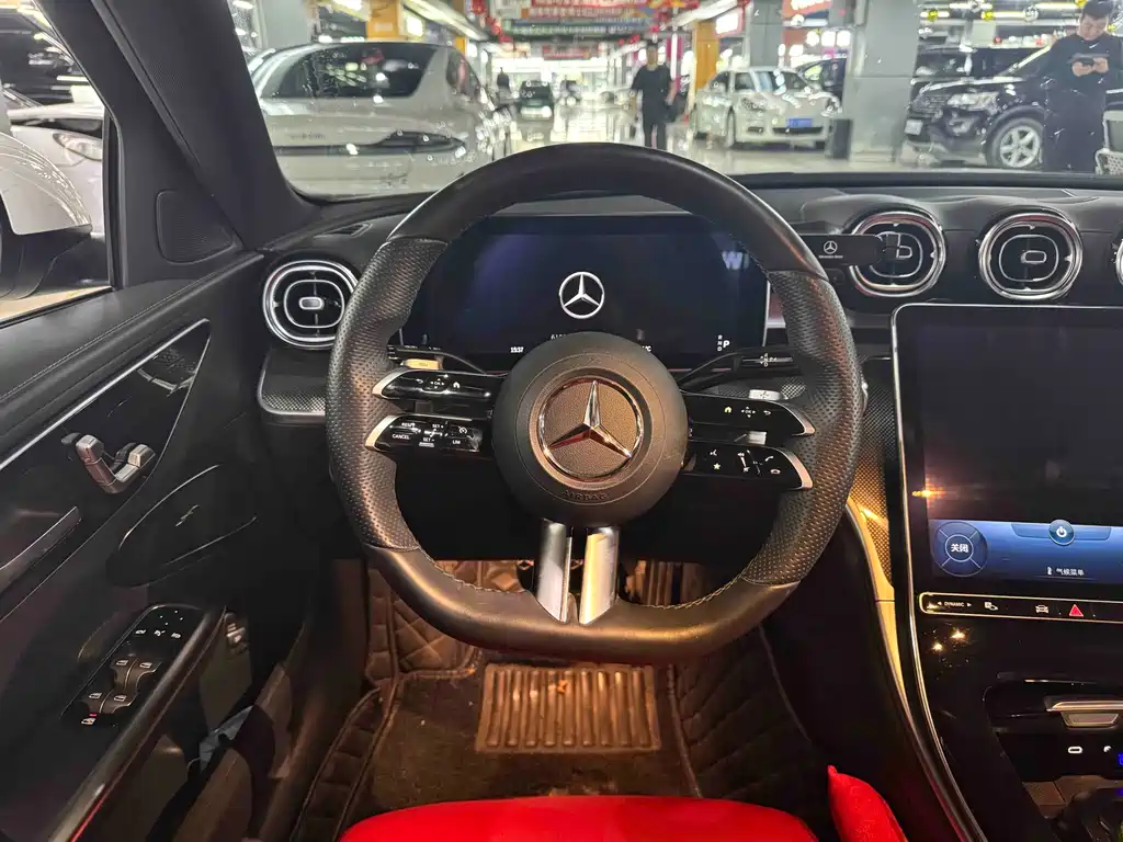 Mercedes-Benz C-Class 2022 — фото 9