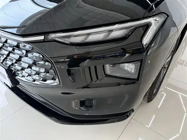 Ford Mondeo 2025
