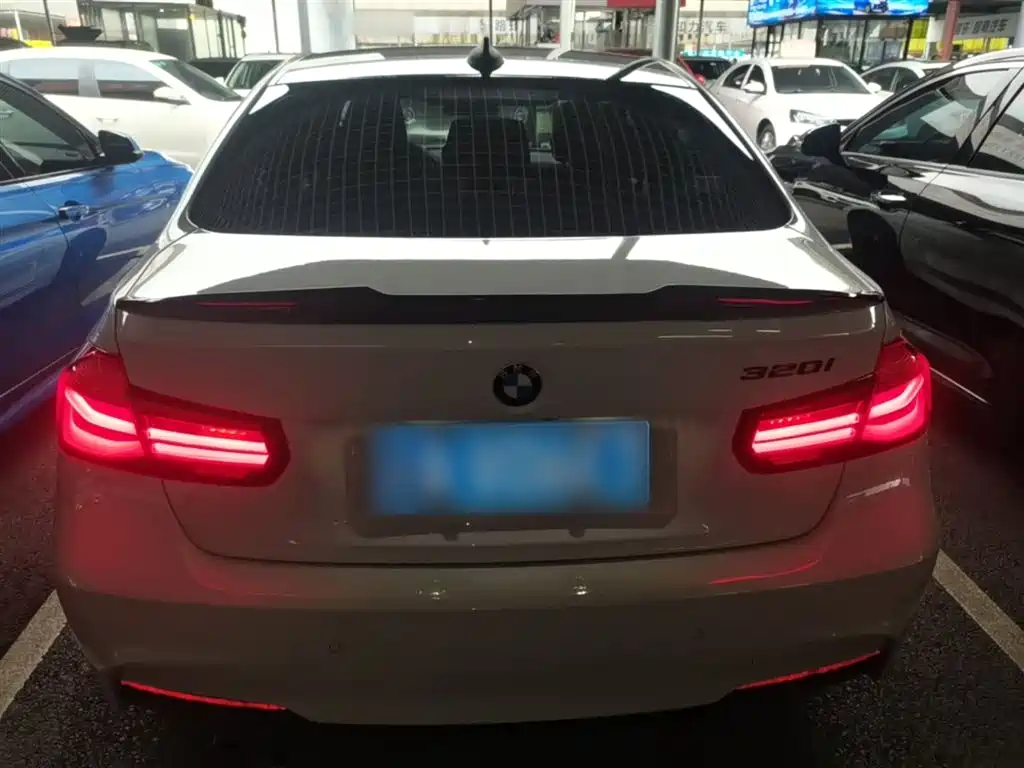 BMW 3 Series 2019