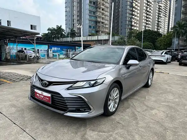 Toyota Camry 2021