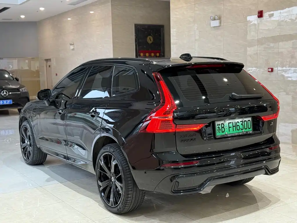 Volvo XC60 PHEV 2024 — фото 16