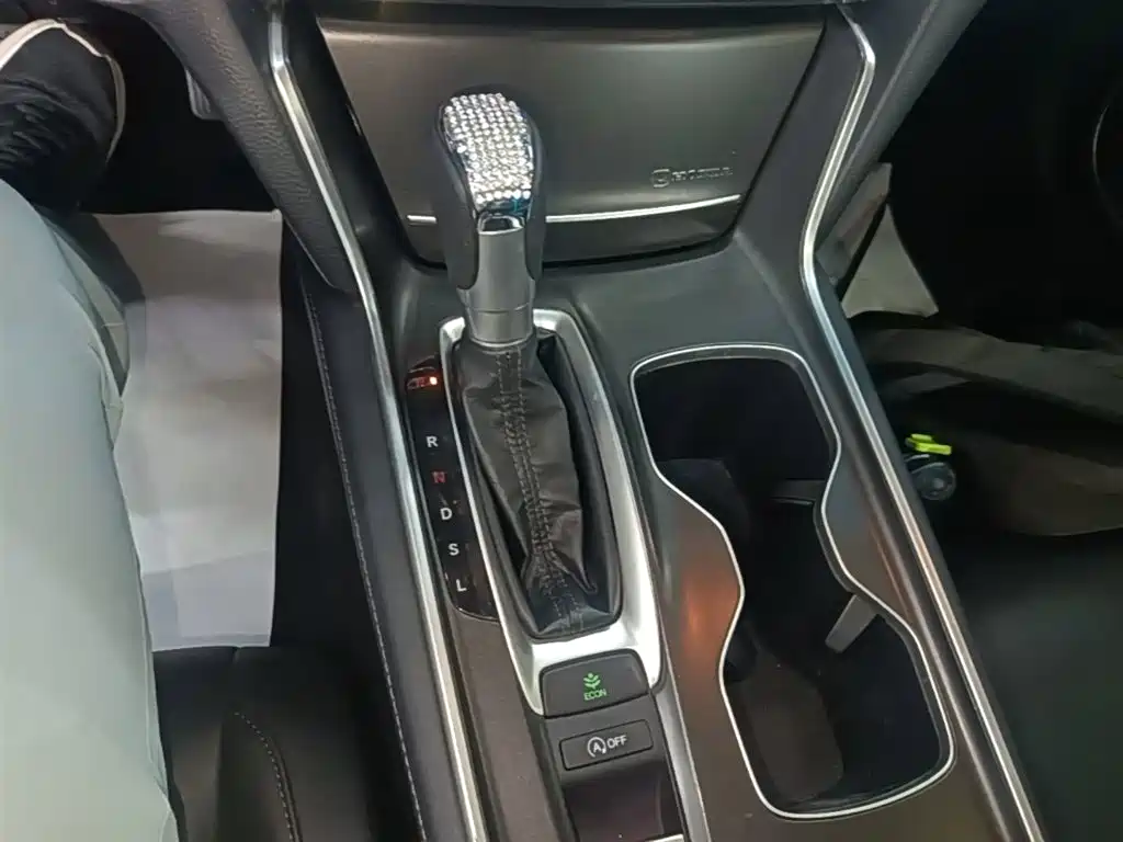 Honda Accord 2021 — фото 14