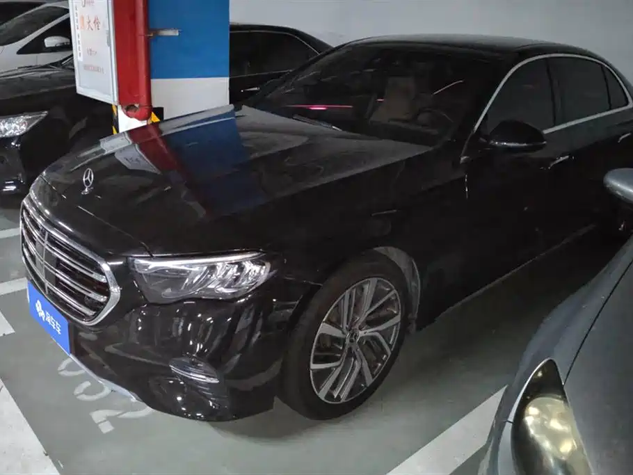 Mercedes-Benz E-Class 2024