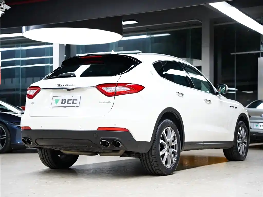 Maserati Levante 2018 — фото 7