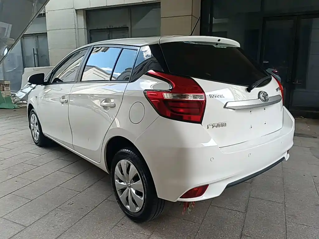 Toyota Yaris L 2016