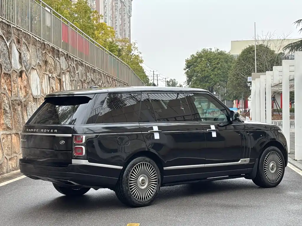 Land Rover Range Rover 2015 — фото 4