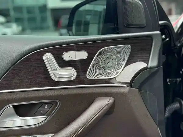 Mercedes-Benz GLE 2021