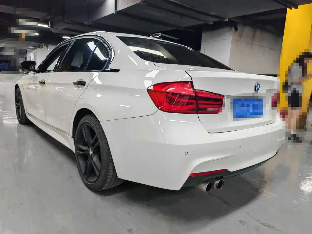 BMW 3 Series 2018 — фото 8