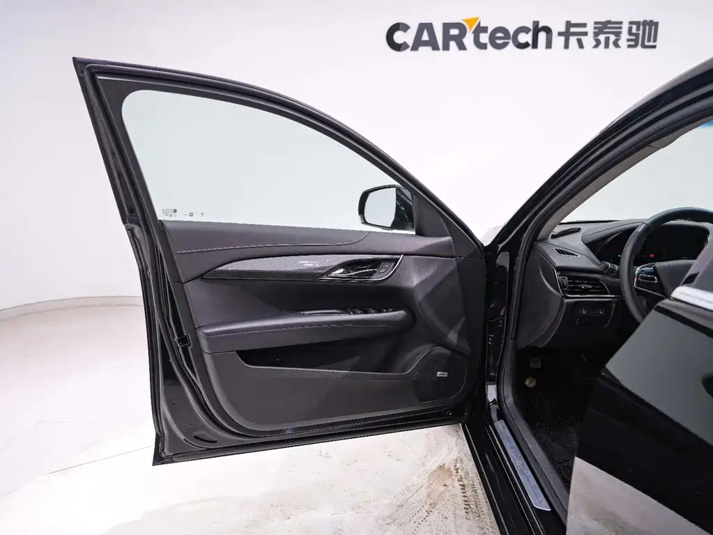 Cadillac ATS-L 2019 — фото 13