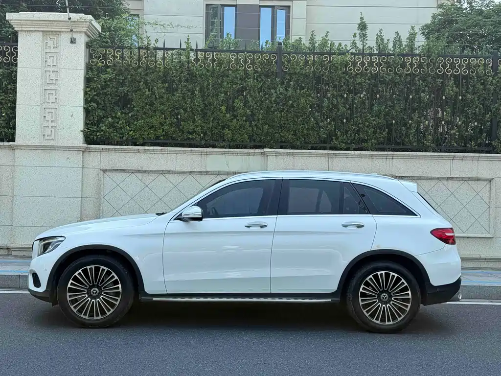 Mercedes-Benz GLC 2018