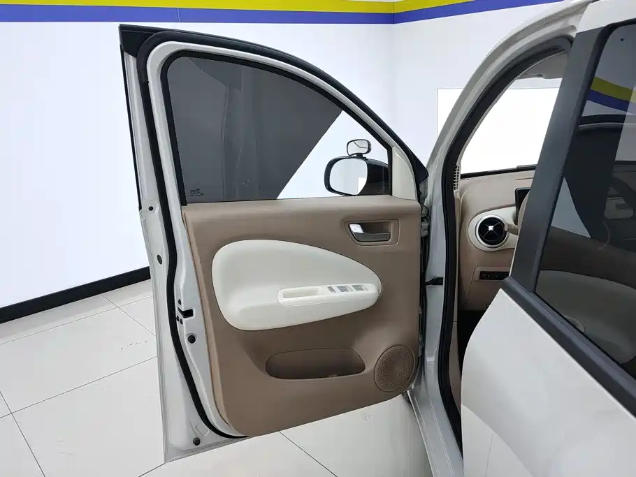 Wuling MINIEV 2025