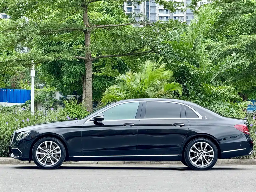 Mercedes-Benz E-Class 2019