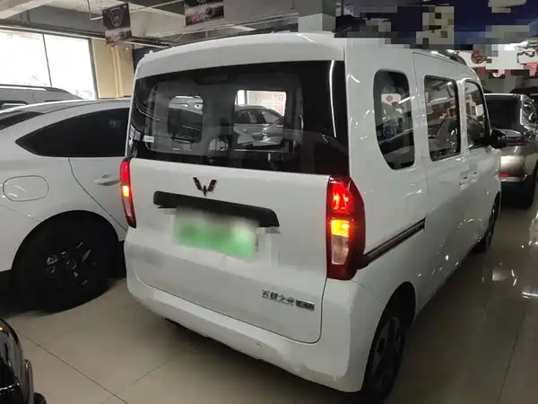 Wuling Zhiguang New Energy 2025