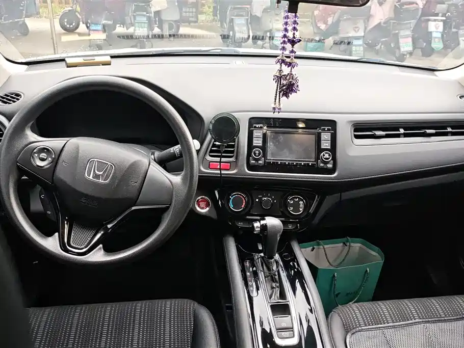 Honda Vezel 2016 — фото 12