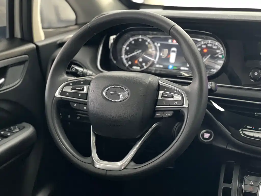 GAC Motor Trumpchi M6 2021 — фото 17