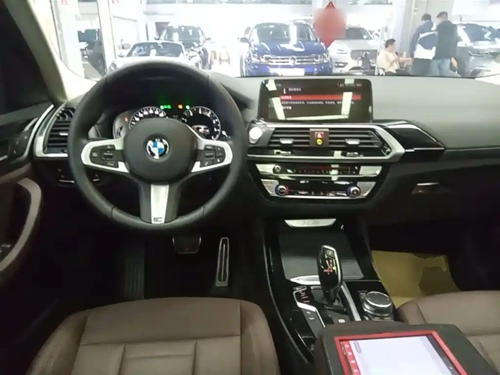 BMW X3 2018 — фото 11