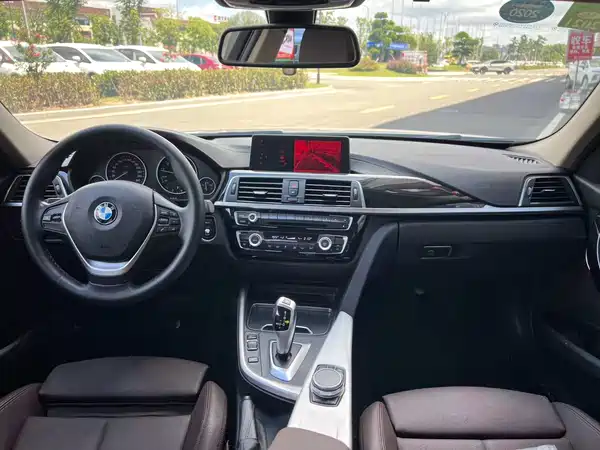 BMW 3 Series 2019