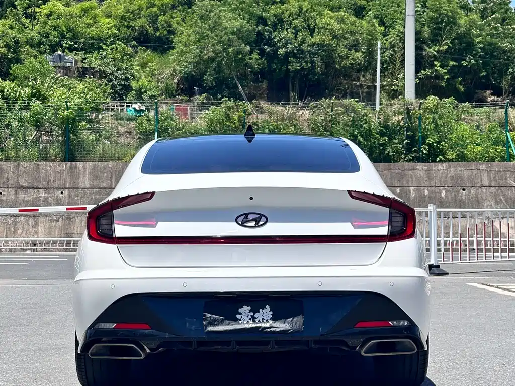 Hyundai Sonata 2023 — фото 4