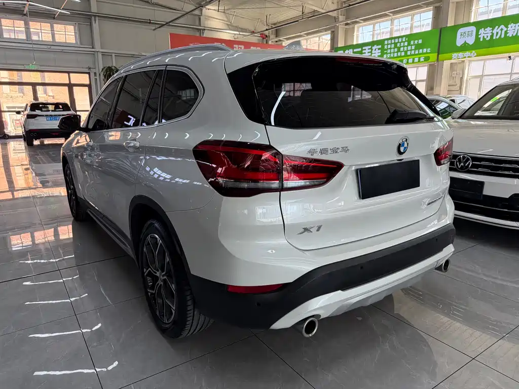 BMW X1 2022 — фото 6