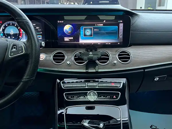 Mercedes-Benz E-Class 2017