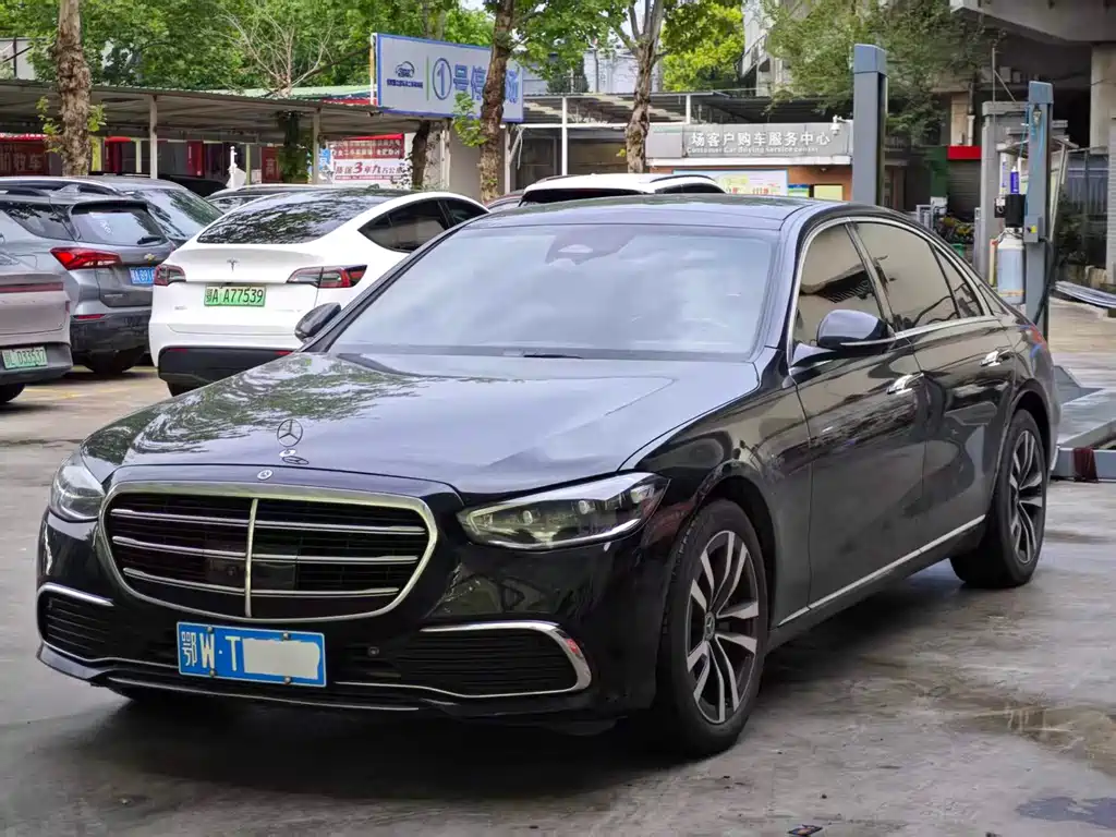 Mercedes-Benz S-Class 2023 — фото 1