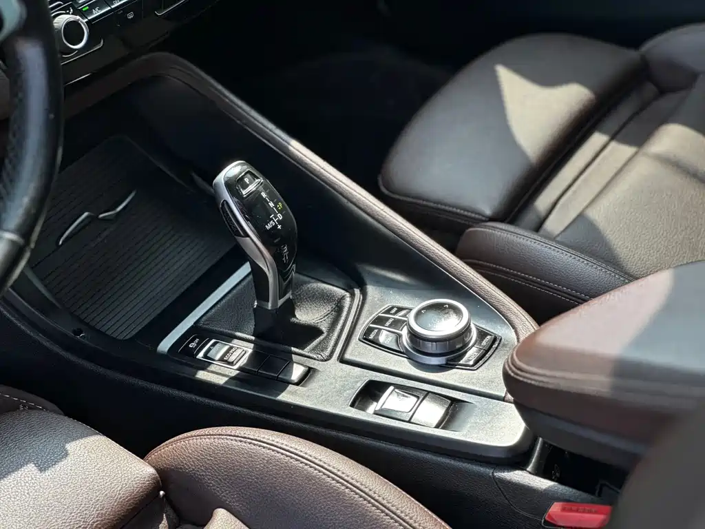 BMW X1 2022 — фото 13