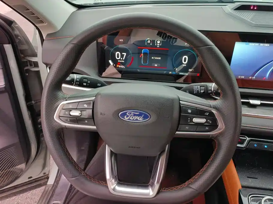 Ford Territory 2025 — фото 15