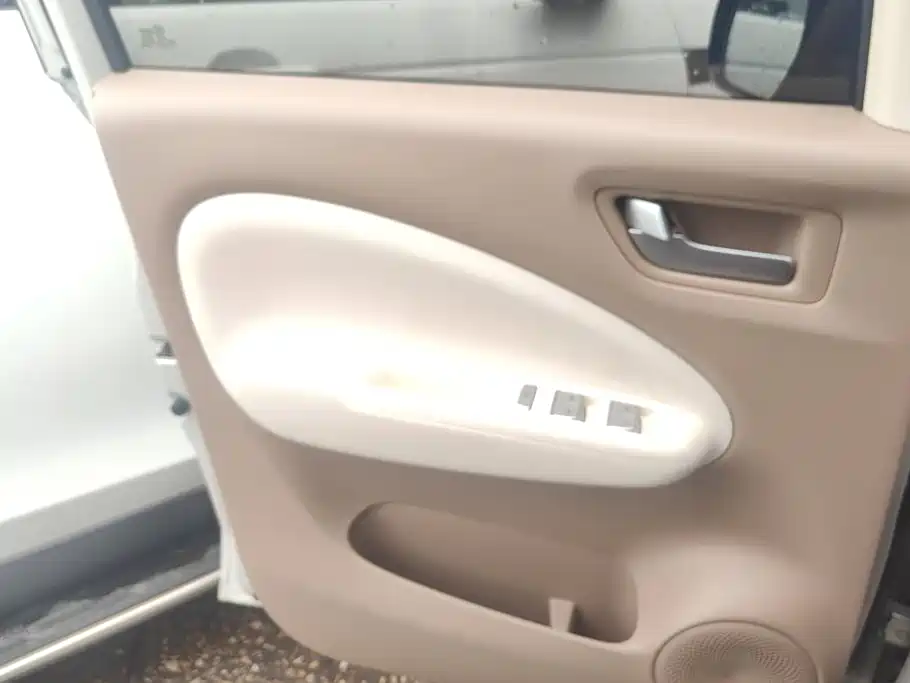 Wuling MINIEV 2025
