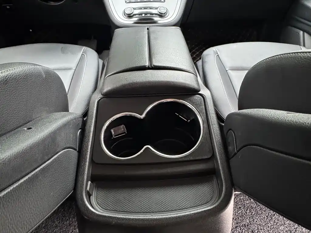 Mercedes-Benz Vito 2018 — фото 14
